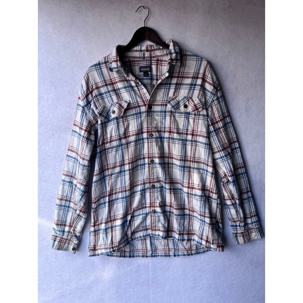 Patagonia Mens XL Organic Cotton Flannel Plaid Button Down Shirt White Blue Red